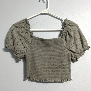 Love Tree Gray Shirred Ruffle Blouse in L